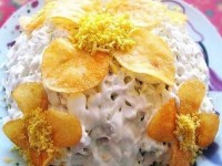 Салат с сыром и колбасой «Яркая блондинка»