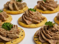 Паштет из гусиной печени – деликатесное и очень вкусное блюдо!