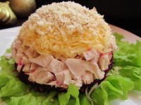 Салат с куриным мясом и сыром Кучерявый