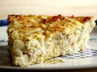 Луковый пирог с творогом и беконом – для любителей вкусно готовить!