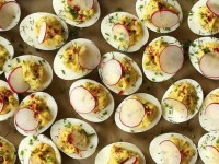 Фаршированные яйца с пряной начинкой. Летнее настроение по-французски