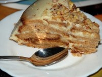 Торт без выпекания. Торт с пряниками и сметанным кремом