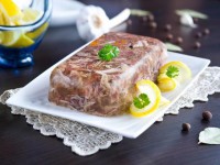 Новогоднее блюдо: куриный холодец