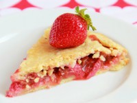 Пирог с ревенем и клубникой по-американски